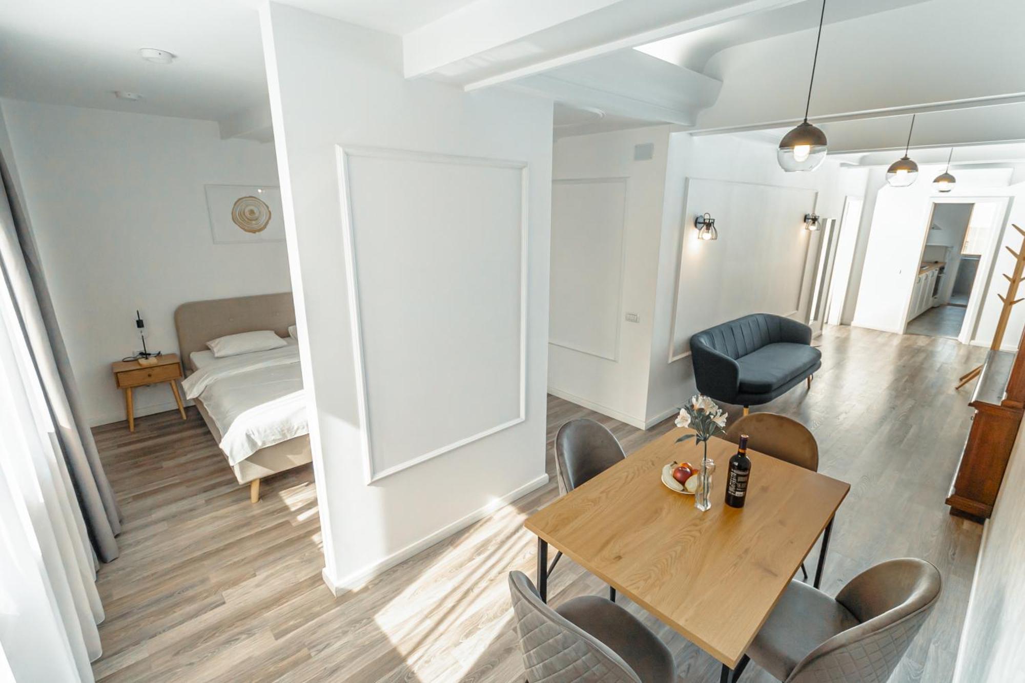 City Center Premium Apartments 2 Bukarest Exterior foto
